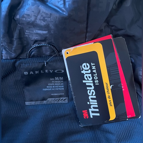 Oakley Brigade Thinsulate ski snowboard jacket NWT - Picture 6 of 10